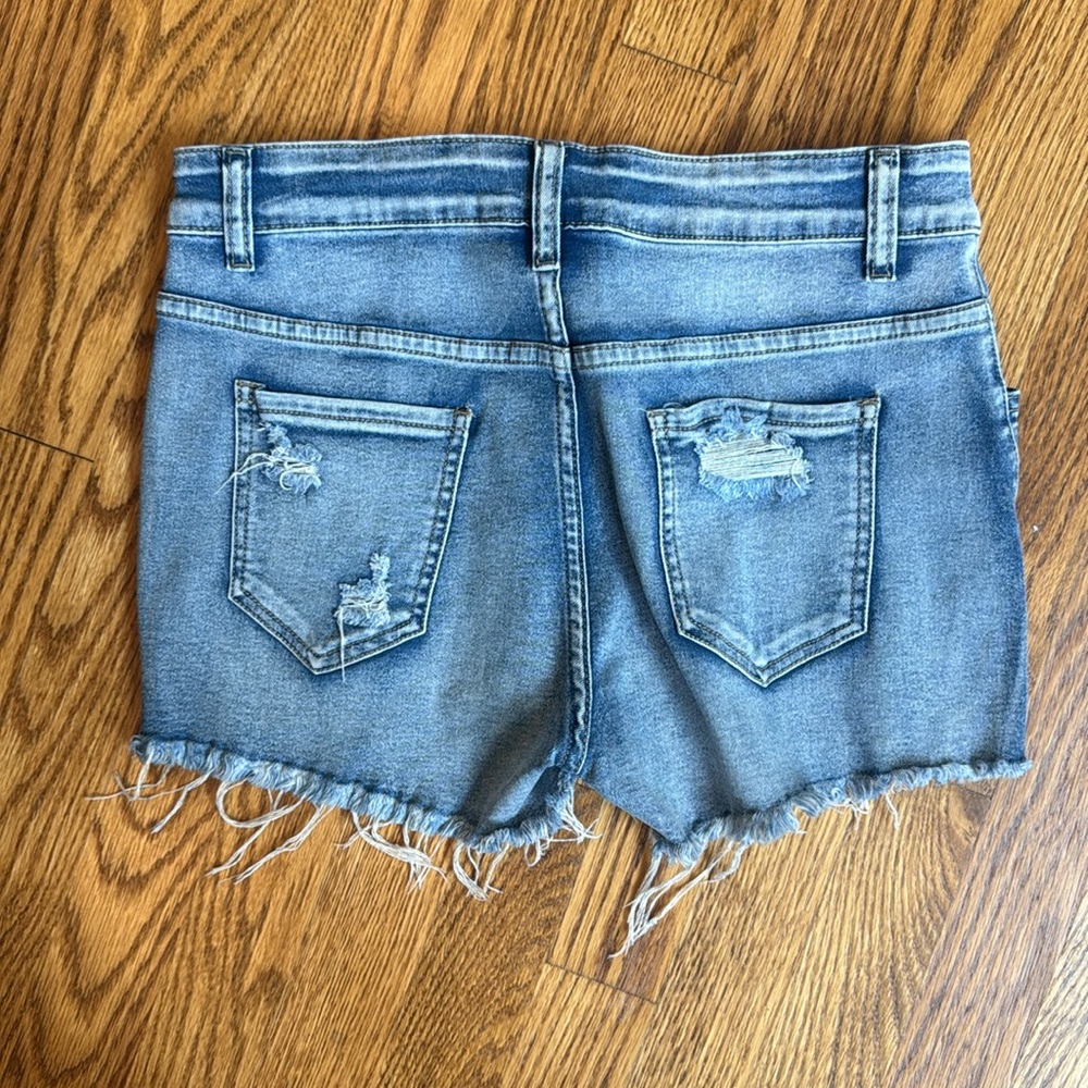 Denim distressed shorts - Picture 2 of 2